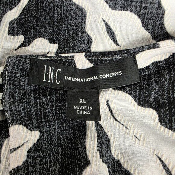 International Concepts Floral Cold Shoulder Blouse Size XL - Picture 5 of 8